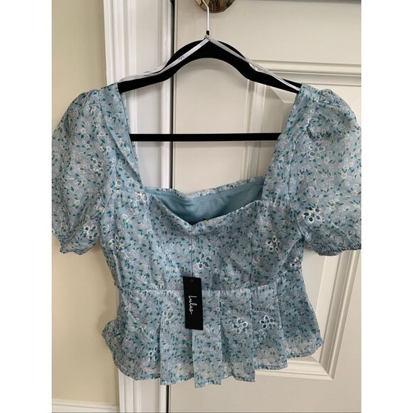 Dainty Effect Blue Floral Embroidered Pleated Puff Sleeve Top NWT - Picture 10 of 12